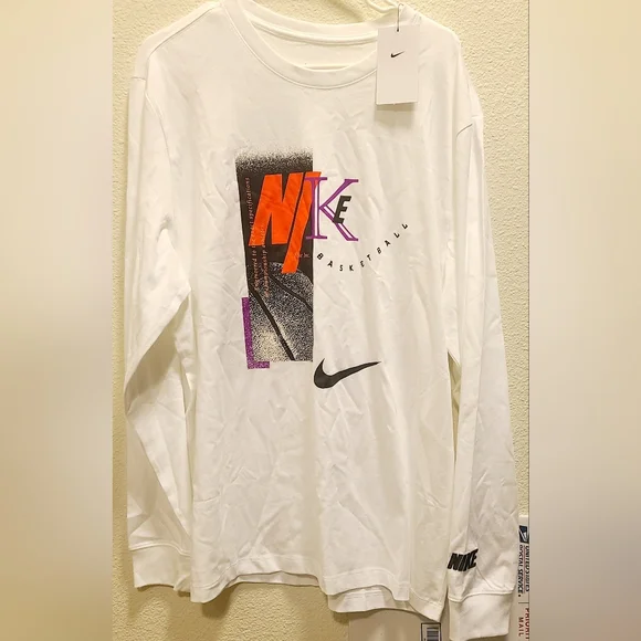 Nike White Long Sleeve Basketball Shirt XL NEW - Picture 2 of 3